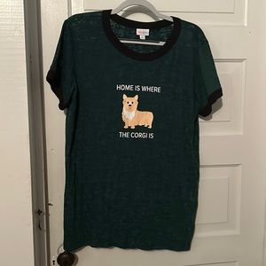 Lularoe Graphic Tee